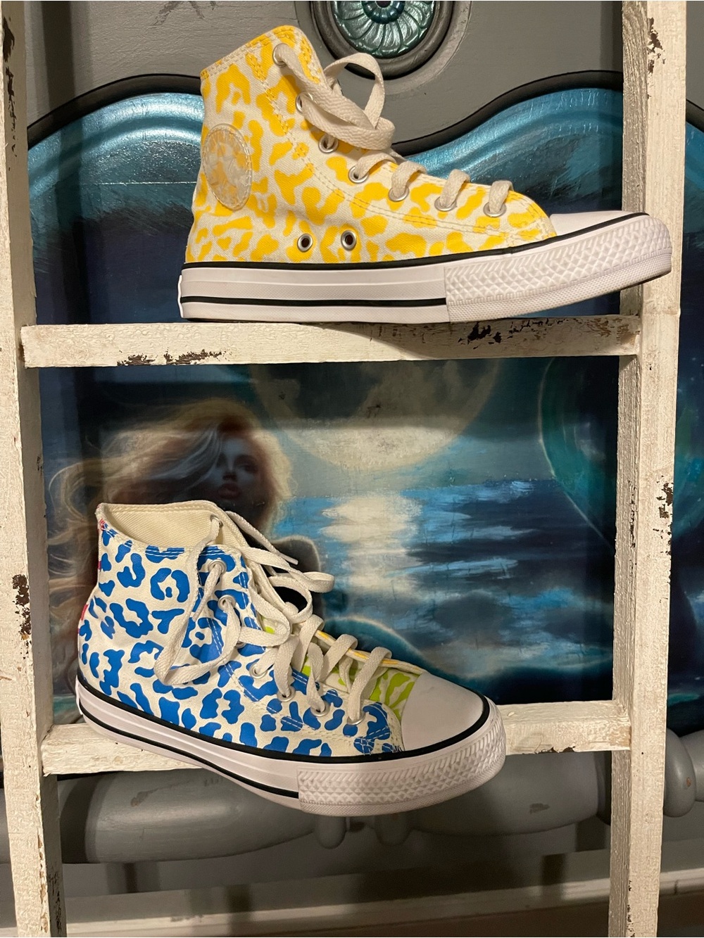 Converse Kids' High-Top Sneakers in Yellow and Blue Leopard Print